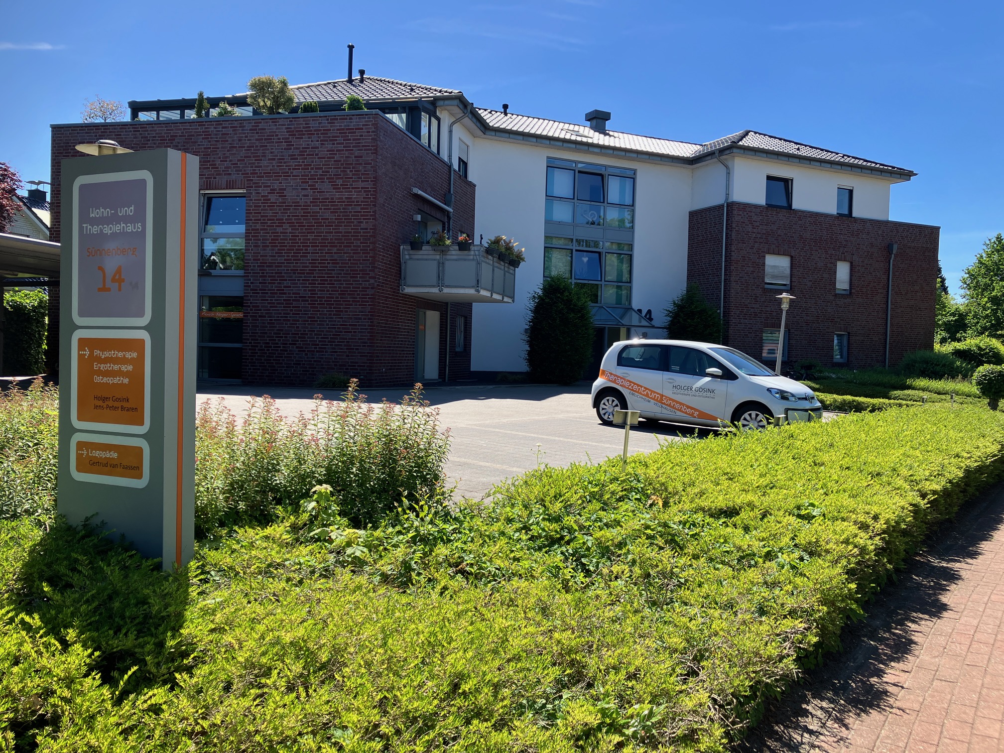 Außenansicht des Therapiezentrums Sünnenberg